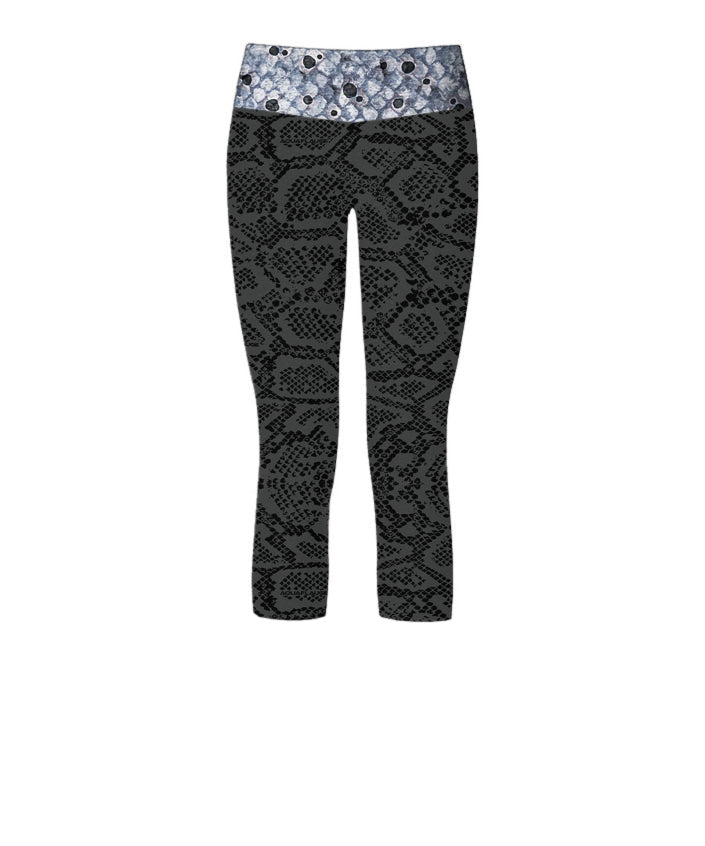 Black Grouper Capri Yoga Pants - Women's